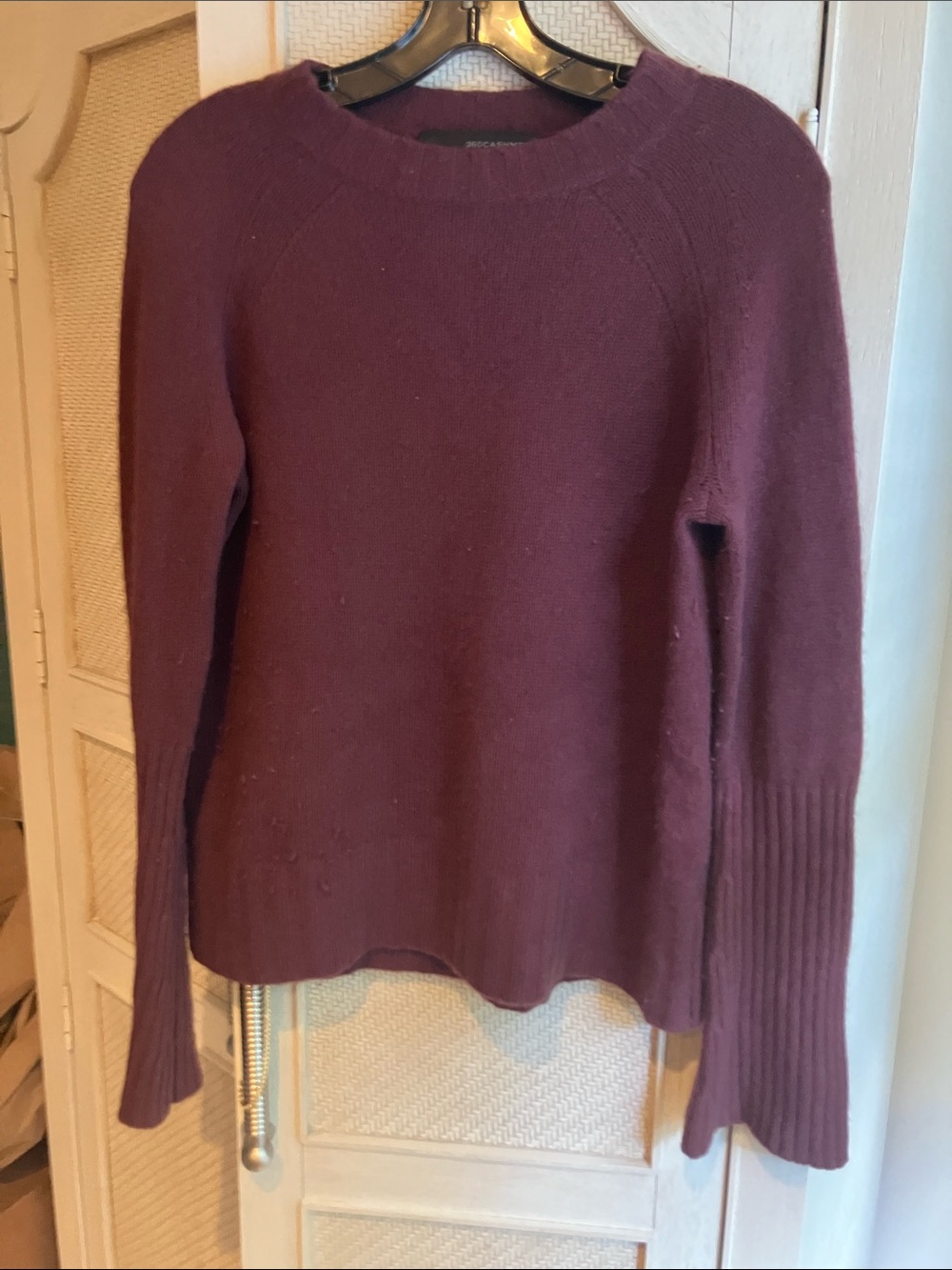 360 Cashmere Maikee Cashmere Crewneck Sweater Medium